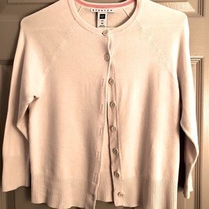 Fitted shirt waisted cardigan sweater. Beige. GAP. XS